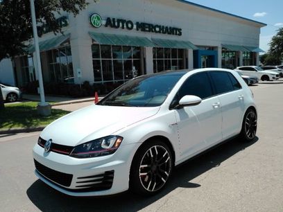 Used 2017 Volkswagen GTI SE