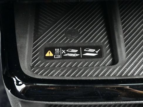 New 2027 Chevrolet Bolt RS w/ Technology Package FWD image 33