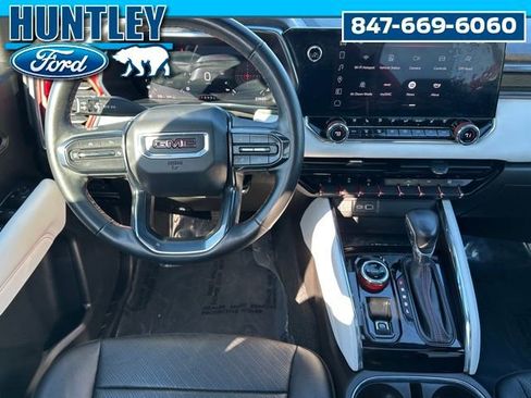 Used 2023 GMC Canyon AT4X w/ Edition 1 AWD/4WD image 15