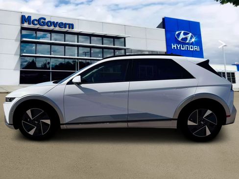 New 2026 Hyundai Ioniq 5 Limited AWD/4WD image 3
