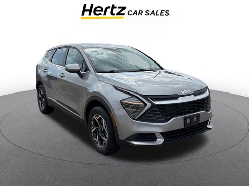 Used 2024 Kia Sportage LX image 1