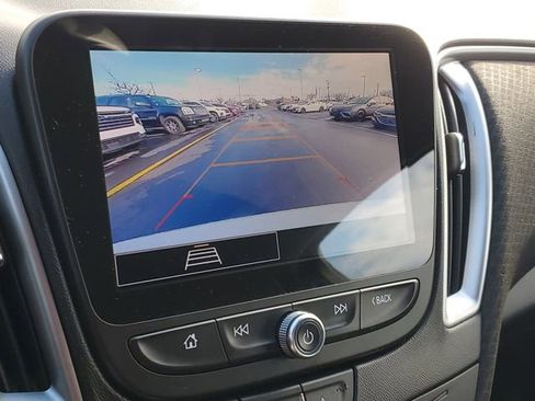 Used 2023 Chevrolet Malibu LT FWD image 25