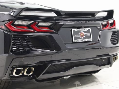 Used 2020 Chevrolet Corvette Stingray Premium Cpe w/ 3LT Preferred Equipment Group image 38