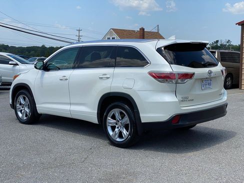 Used 2015 Toyota Highlander Limited Platinum AWD/4WD image 2