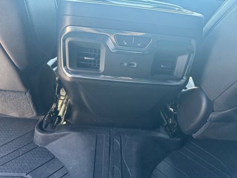 Used 2024 Chevrolet Silverado 1500 High Country w/ High Country Premium Package AWD/4WD image 17