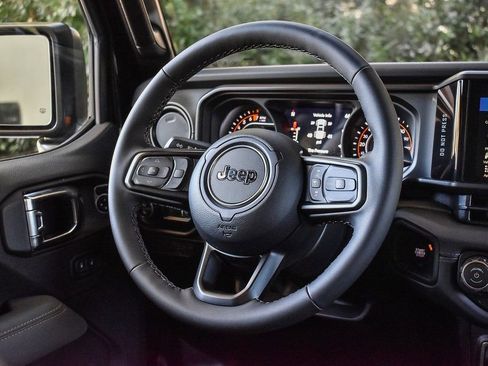 New 2026 Jeep Gladiator Mojave image 14