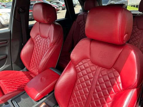 Used 2023 Audi SQ5 Prestige w/ Prestige Package AWD/4WD image 18