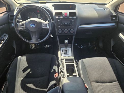 Used 2014 Subaru Crosstrek 2.0i Premium w/ Moonroof Package AWD/4WD image 18