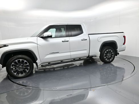 Used 2022 Toyota Tundra Limited image 4
