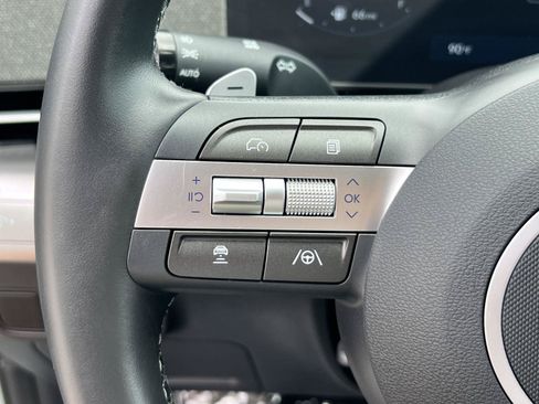 Used 2026 Hyundai Kona SEL Premium AWD/4WD image 32