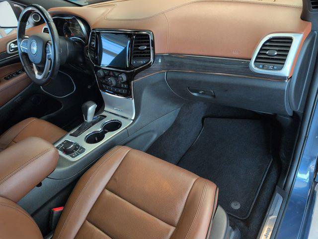 Certified 2020 Jeep Grand Cherokee Overland w/ Interior Metal Package AWD/4WD image 19