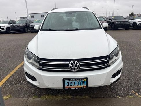 Used 2017 Volkswagen Tiguan S AWD/4WD image 2