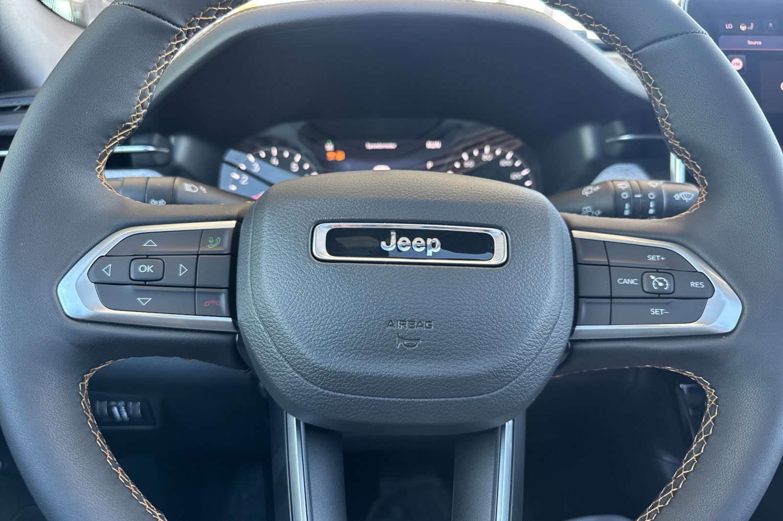 New 2026 Jeep Compass Latitude AWD/4WD image 22