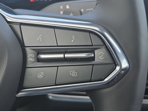 New 2026 Chevrolet Equinox LT w/ Convenience Package II image 23