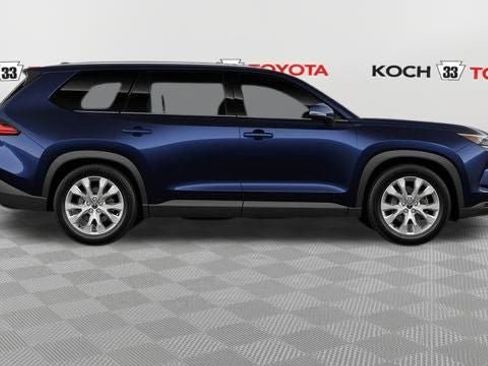 New 2026 Toyota Grand Highlander Limited image 17