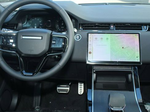 New 2026 Land Rover Range Rover Evoque Dynamic SE AWD/4WD image 4