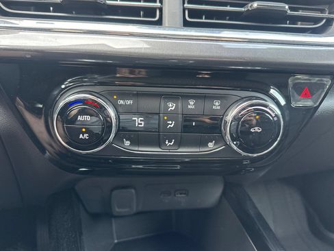 Used 2026 Chevrolet Trax ACTIV w/ Driver Confidence Package FWD image 27
