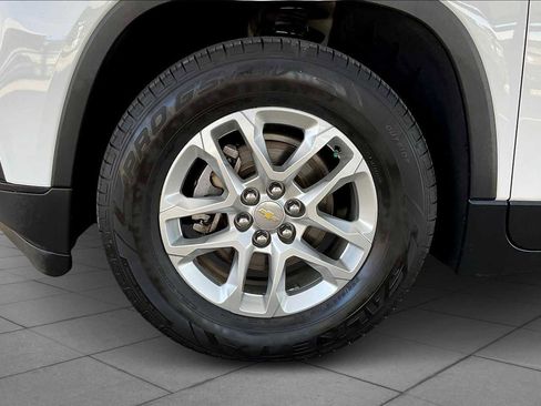 Used 2018 Chevrolet Traverse LS image 9