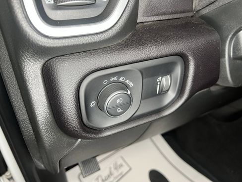 Used 2023 RAM 3500 Big Horn w/ Level 1 Equipment Group image 14