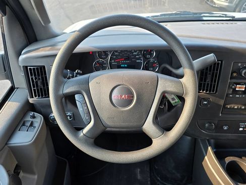 New 2026 GMC Savana 3500 LT w/ LT Preferred Equipment Group RWD image 11