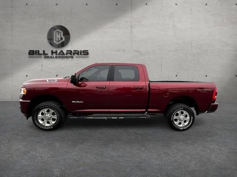 Used 2024 RAM 2500 Big Horn w/ Sport Appearance Package AWD/4WD image 9