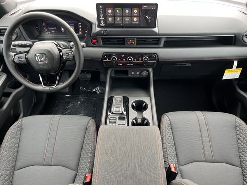 New 2026 Honda Pilot Sport image 3