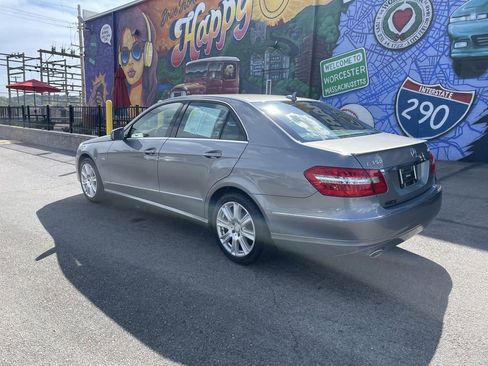 Used 2012 Mercedes-Benz E 350 4MATIC Sedan image 3