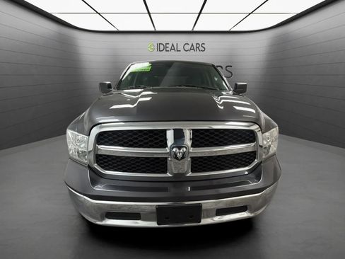 Used 2020 RAM 1500 Classic SLT RWD image 2