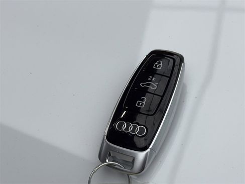 Used 2025 Audi A6 2.0T Premium w/ Convenience Plus Package image 63