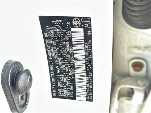 Used 2016 Toyota Corolla S image 31