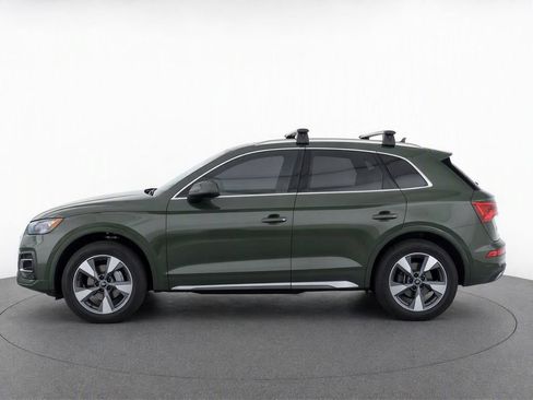 Used 2023 Audi Q5 2.0T Premium Plus w/ Premium Plus Package AWD/4WD image 3
