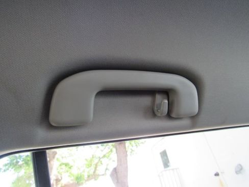 Used 2025 Toyota RAV4 XLE image 30