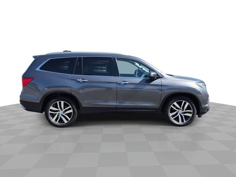 Used 2017 Honda Pilot Elite image 9