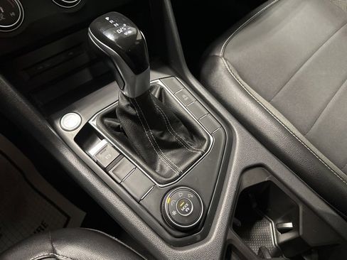 Used 2022 Volkswagen Taos SE image 27