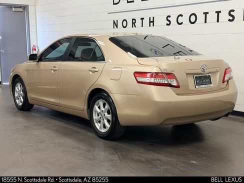 Used 2011 Toyota Camry LE w/ LE Extra-Value Pkg FWD image 6