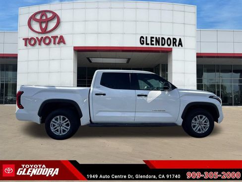 Used 2026 Toyota Tundra SR5 w/ SR5 Convenience Package RWD image 12