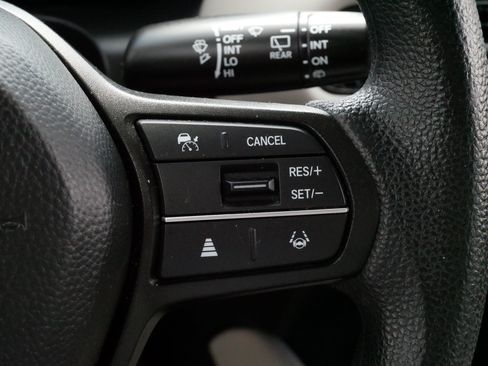 Certified 2023 Honda HR-V LX image 26
