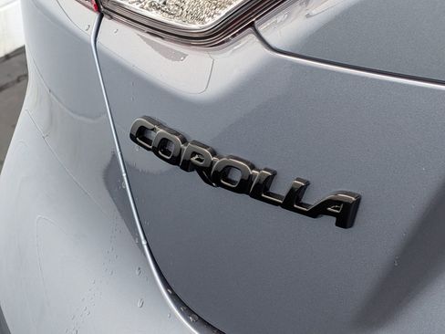 New 2026 Toyota Corolla SE image 21