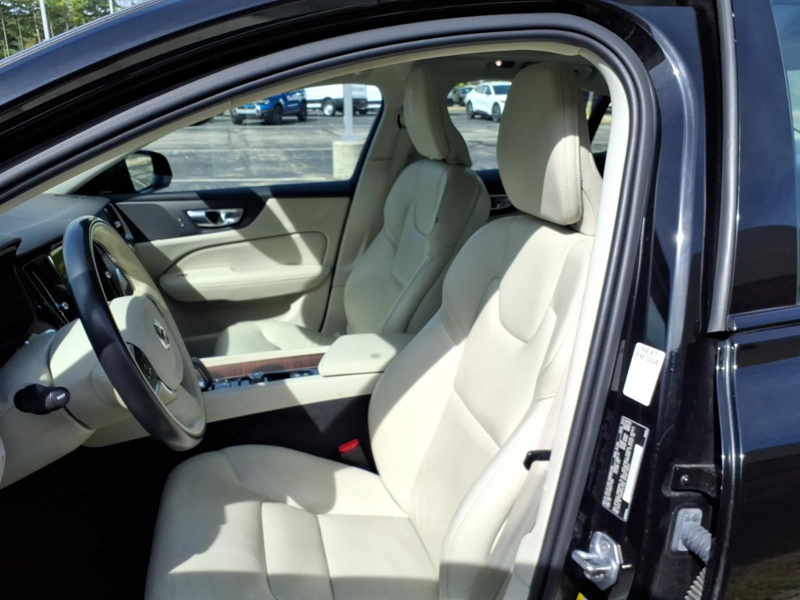 Used 2022 Volvo S60 B5 Momentum AWD/4WD image 15