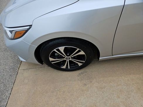 Used 2023 Nissan Sentra SV image 12