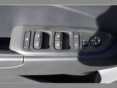 Used 2026 Hyundai Venue SEL image 14