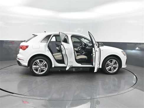 Used 2019 Audi Q3 2.0T Premium Plus w/ Premium Plus Package image 42