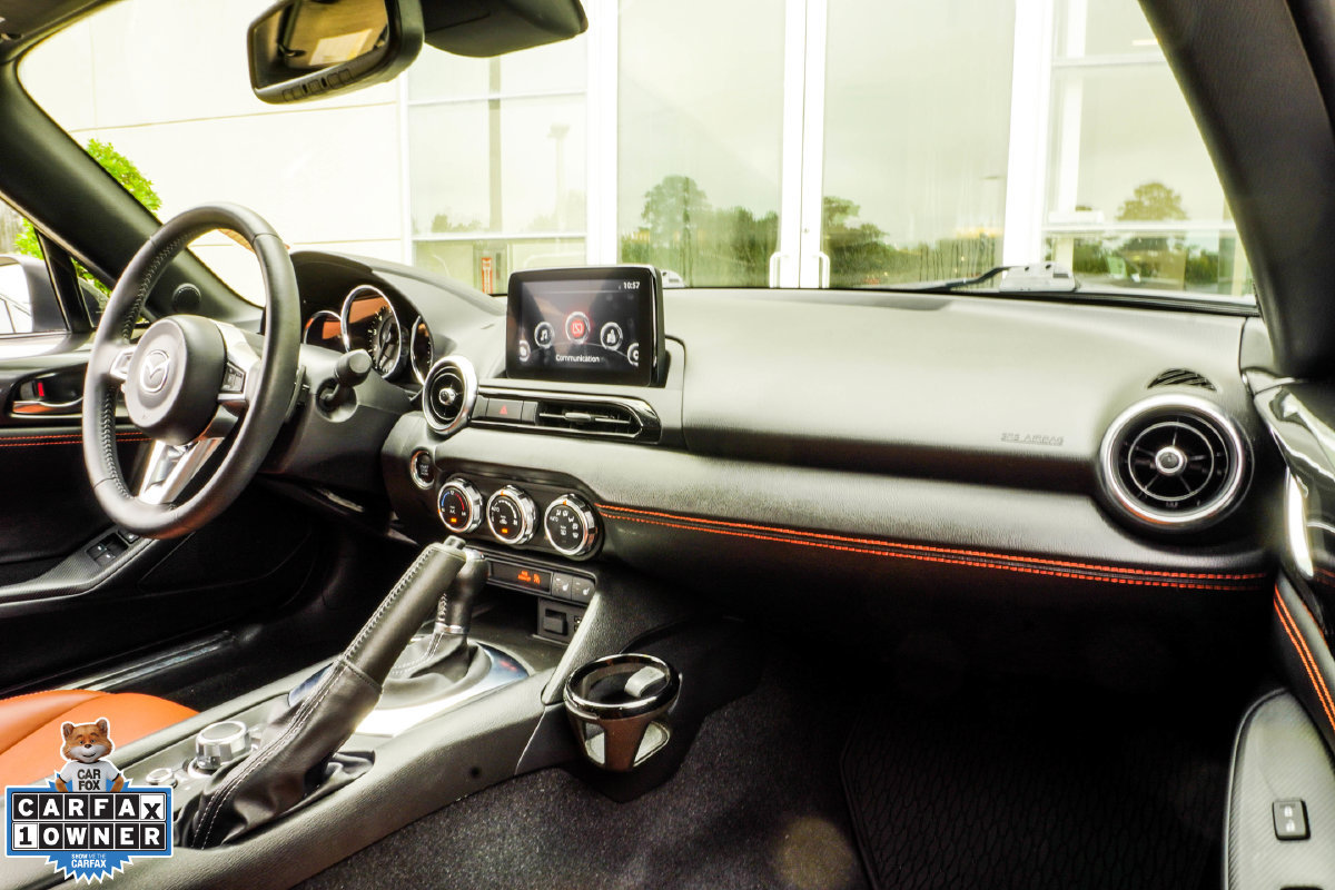 Used 2023 MAZDA MX-5 Miata Grand Touring w/ Weather Package RWD image 15