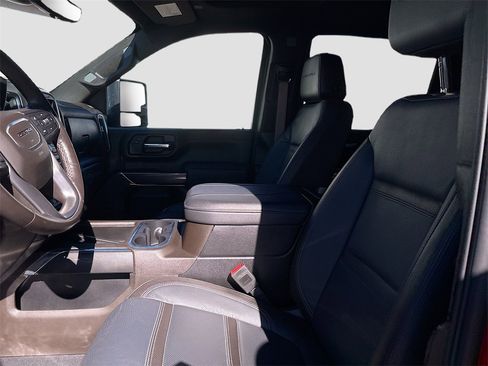 Used 2023 GMC Sierra 2500 Denali w/ Denali Ultimate Package image 21