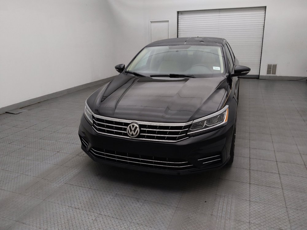 Used 2018 Volkswagen Passat 2.0T S FWD image 15