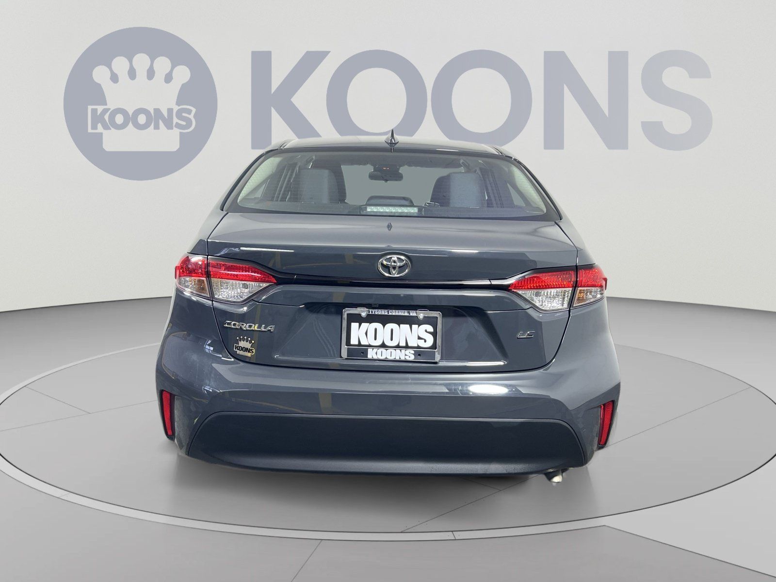 Used 2025 Toyota Corolla LE FWD image 5