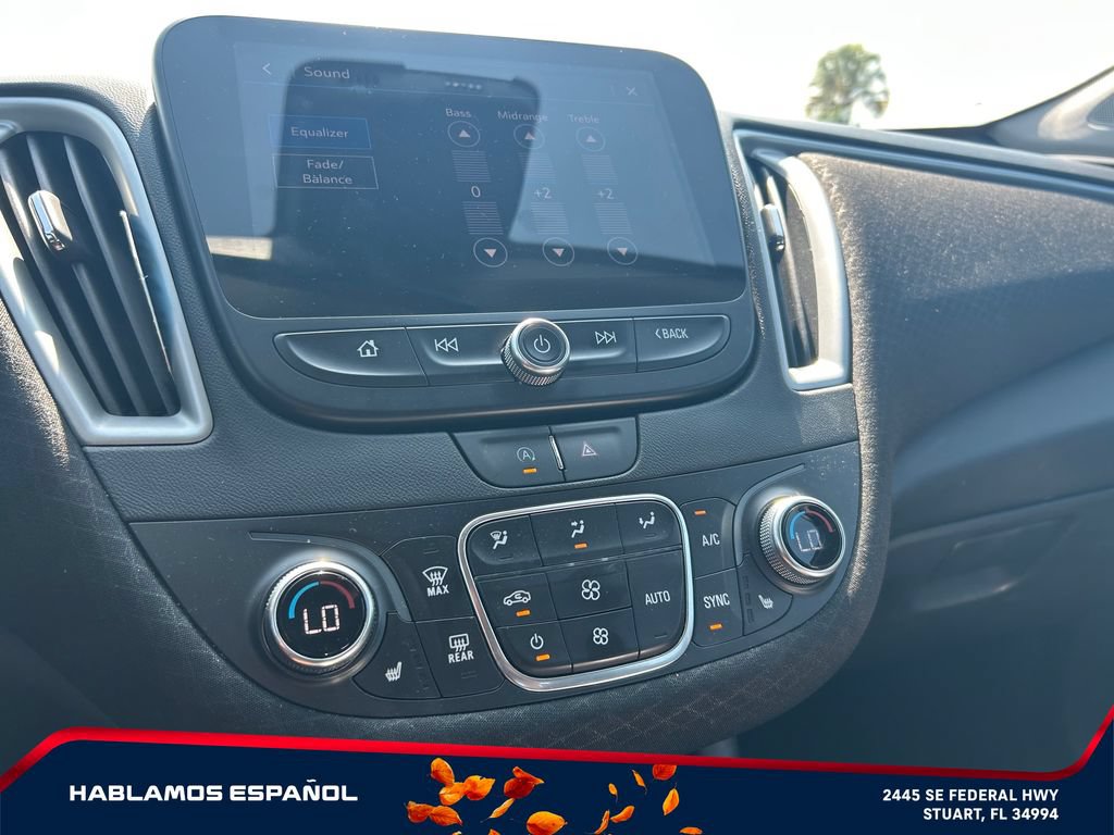Used 2025 Chevrolet Malibu LT FWD image 30