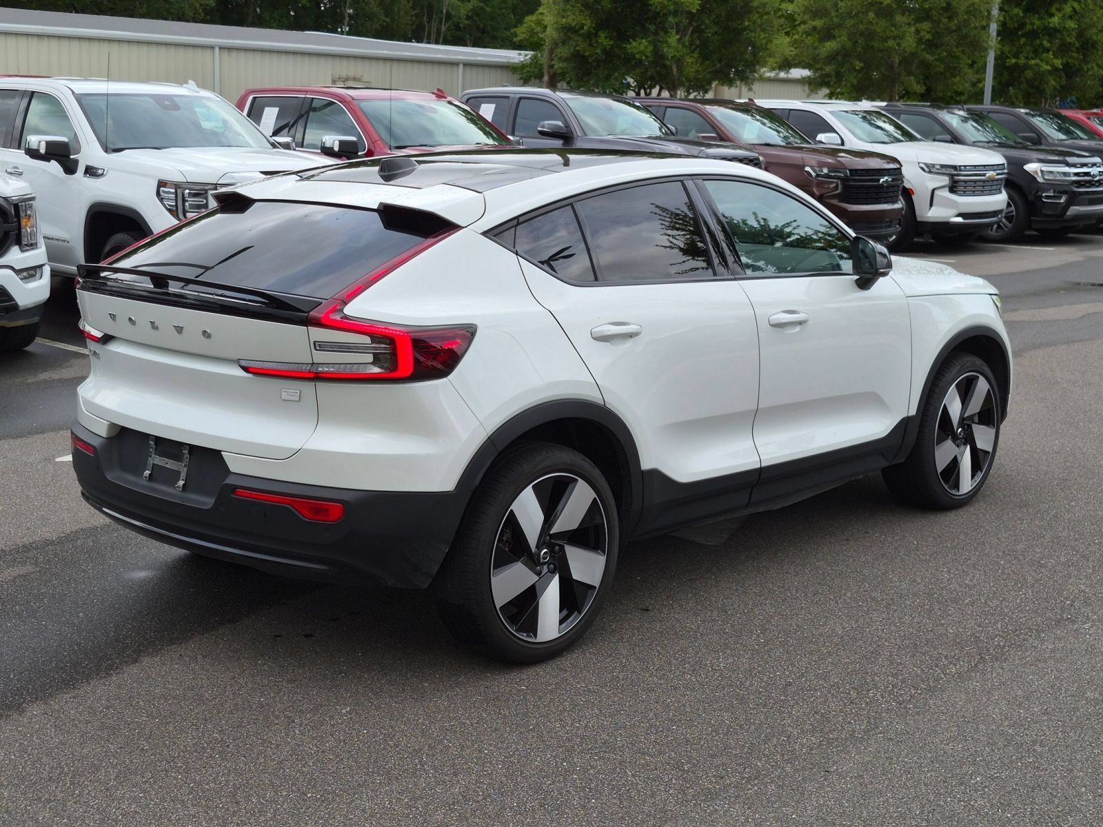 Used 2023 Volvo C40 P8 Recharge Ultimate w/ Protection Package Premier AWD/4WD image 3