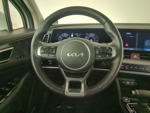 Certified 2025 Kia Sportage SX image 28