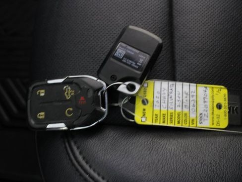 Used 2020 Chevrolet Silverado 2500 LTZ w/ LTZ Premium Package image 9